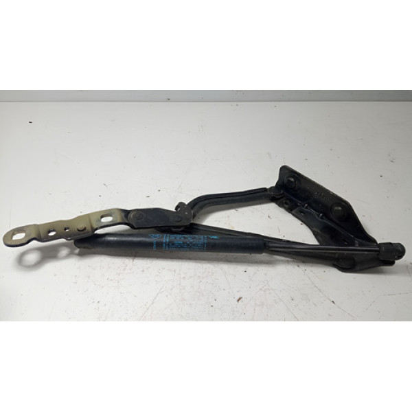 Dobradica Tampa Esq Amortecedor Renault Megane 2007