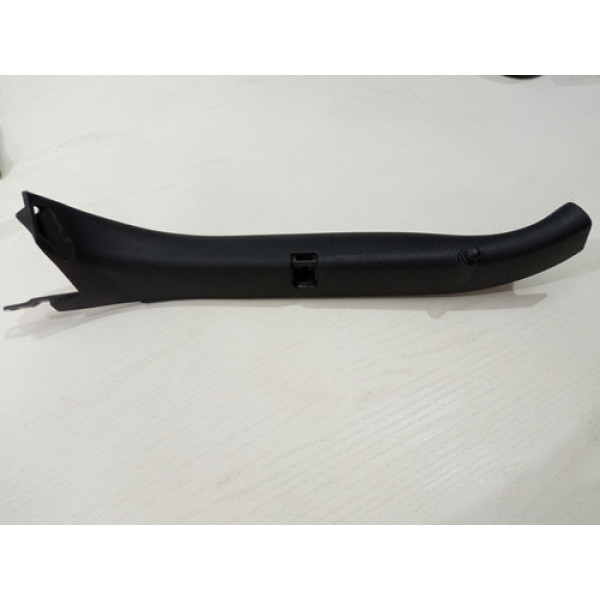 Acabamento Lateral Tampa Traseira - Citroen C3 - 2013 A 2020 Preto