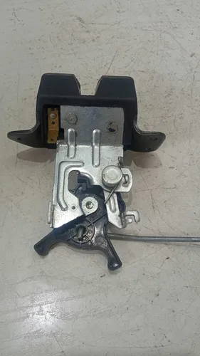 Fechadura Tampa Tras. Hb20 Hatch 2012/15 Original 812301s200