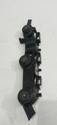 Suporte Guia Parachoque Tras Direito Gm Onix 13/16 Original