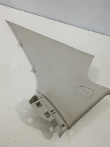 Moldura Coluna Tras Esq Chevrolet Onix Plus26274138