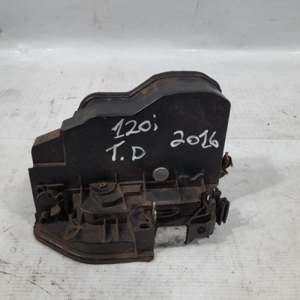 Fechadura Traseira Direita Bmw 120i 2016 Ab796