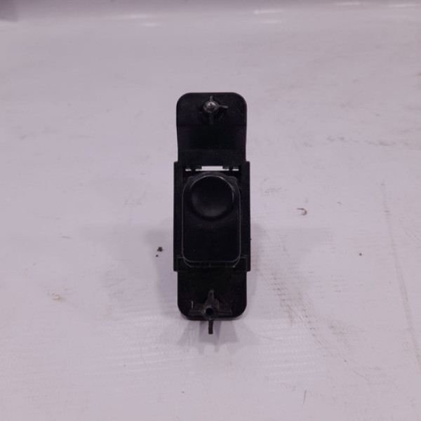Botão Interruptor Traseiro Direito Do Hb20 2012/2019 Ab1095
