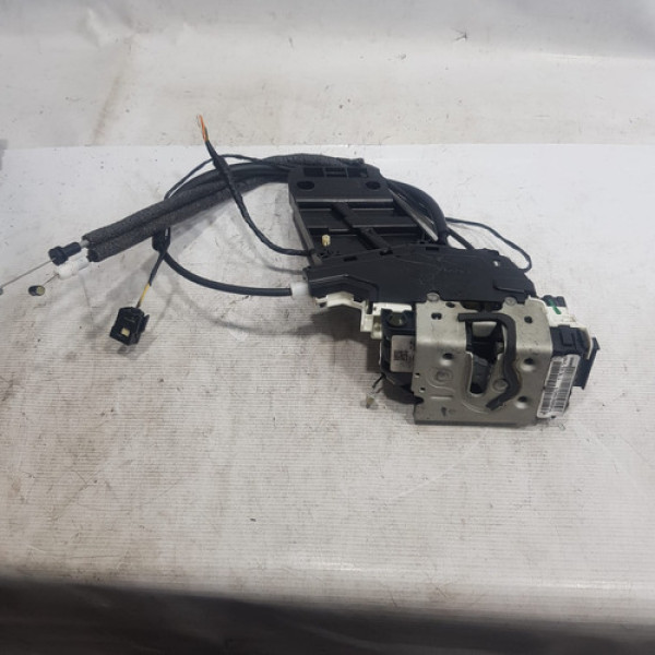 Fechadura Da Porta Dianteira Direita Fiat Toro 2020  Ab988