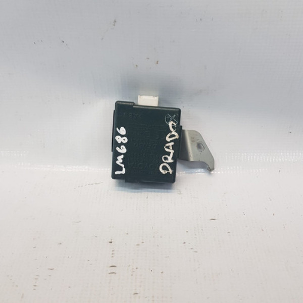 Módulo Trava Elétrica Toyota Land Cruiser Prado 2008  Lm686