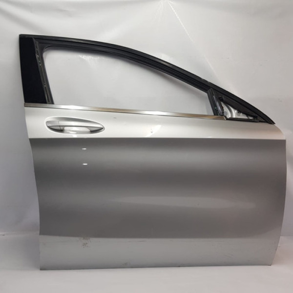 Porta Dianteira Direita Mercedes Gla200 2015 2019 F37