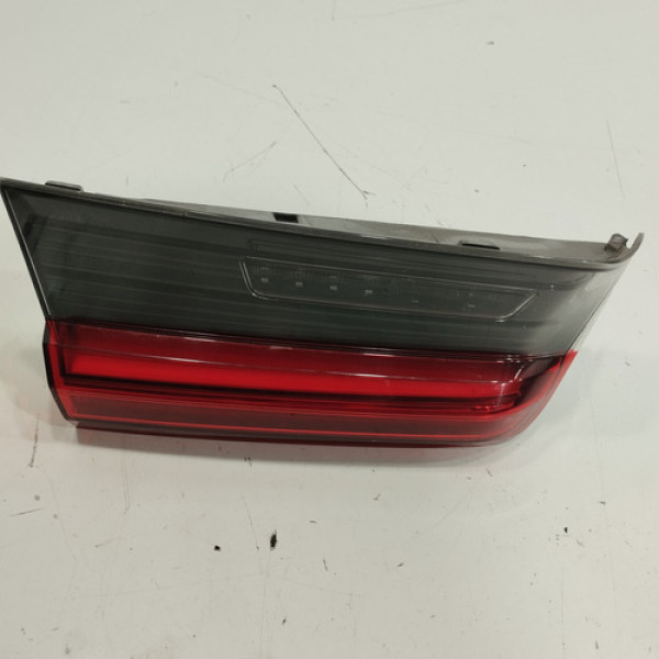 Lanterna Tampa Esquerda Bmw 320i 2019 2022 Fg623