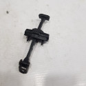 Limitador Da Porta Traseira Esquerda Camaro 2012  Pq113