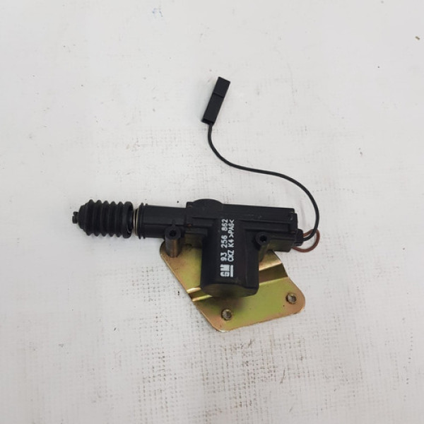Atuador Porta Malas Chevrolet Astra 2.0 2008/2011 Ab337