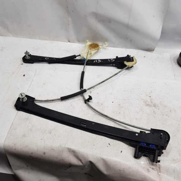 Máquina De Vidro Porta Dianteira Direita Audi A3 2015  C274