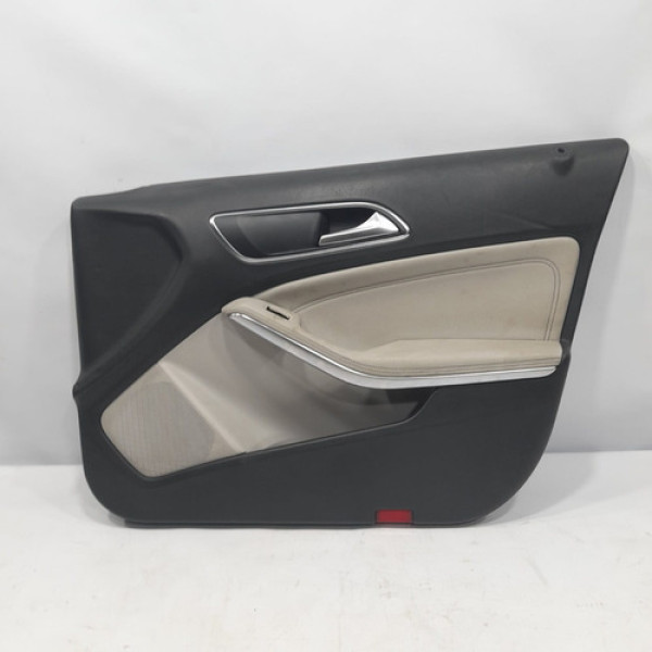 Forro Porta Dianteira Direita Mercedes A200 2013 2015 Bc317