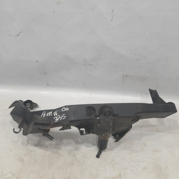 Guia Do Farol  Com Esguicho Lado Direito Bmw 335i 2006  I368