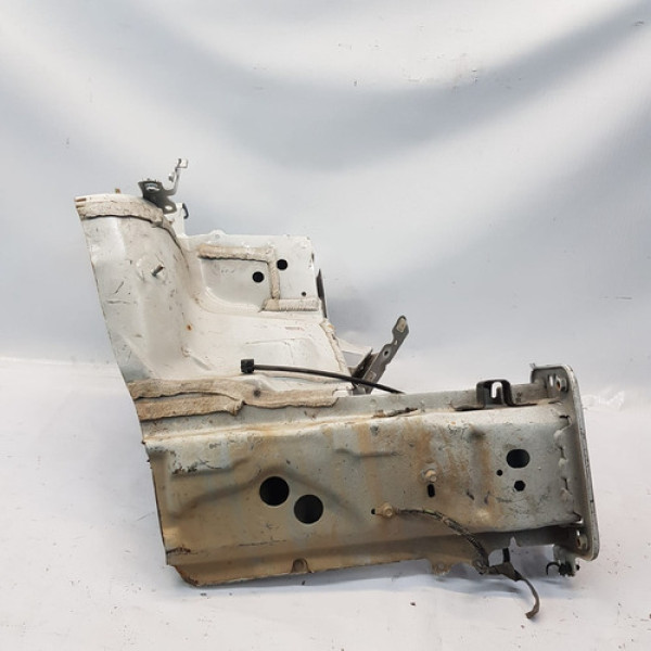 Longarina Caixa Roda Ford Ka Esquerda 2015 16 A 2020    Mn30