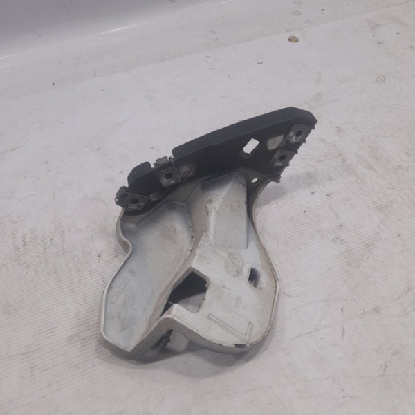 Suporte Parachoque Dianteiro Esquerdo Evoque 2012 A 15 I697