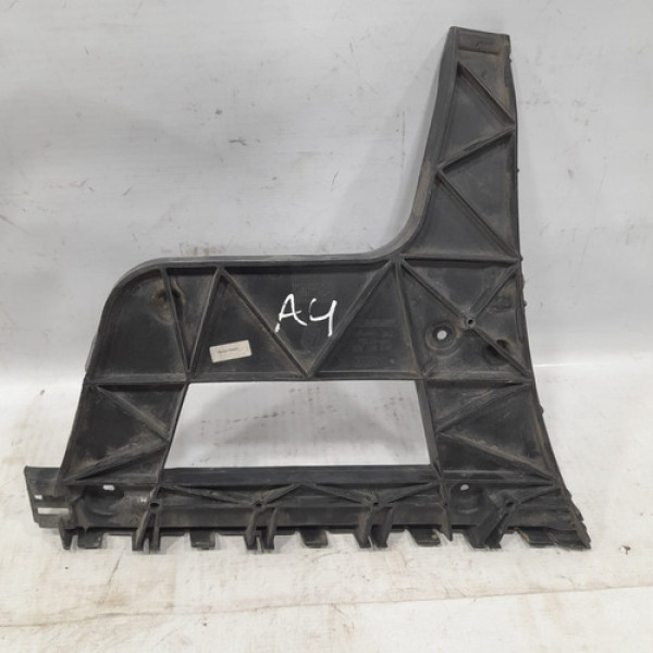 Guia Do Parachoque Traseiro Esquerdo Audi A4 2015  I315