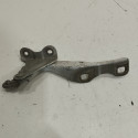 Dobradiça Braço Capo Esquerdo Onix 17 18 19 20 21 22 Pq555