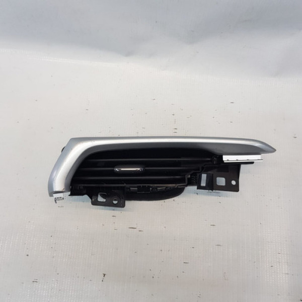 Difusor De Ar L.d Chevrolet Tracker Lt 19 20 2021 22 Uv111