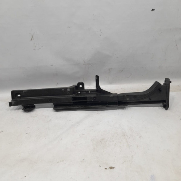 Acabamento Do Porta Malas Lado Esquerdo Volvo V60 2014  N330