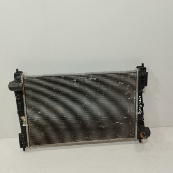 Radiador Fiat Punto 1.6 2012 2013 2014 2015  2016 L123