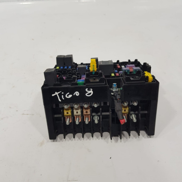 Caixa De Fusível Chery Tiggo 8 1.6 2020 2021  Lm08