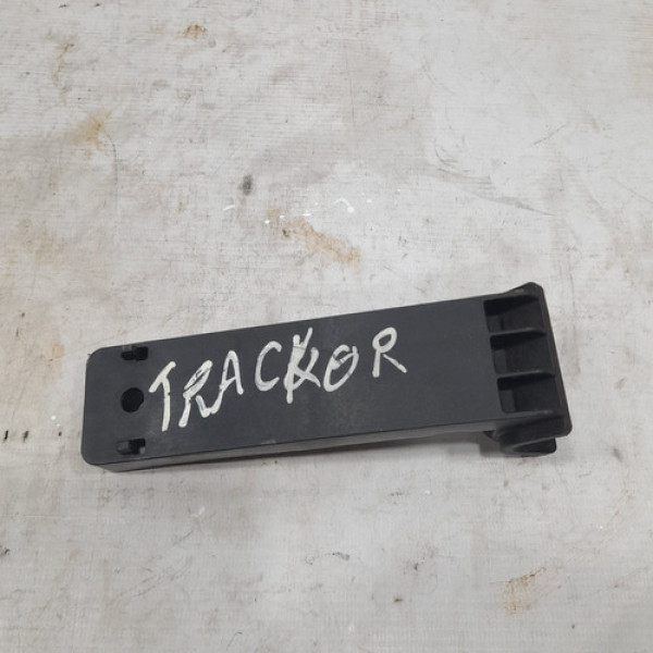 Suporte Superior Do Radiador Tracker 2014 A 2016 I234