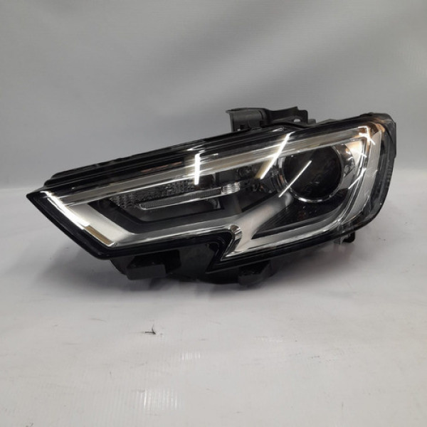 Farol Audi A3 Sedan 2017 2018 2019 2020 L.e C/ Xenon O05