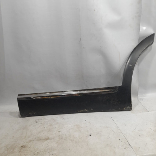 Moldura Da Porta Traseira Esquerda Kia Sorento 2018  N88