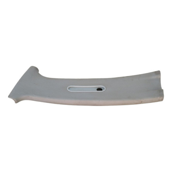 Moldura Coluna Central Superior Esquerda Vw Golf Sportline