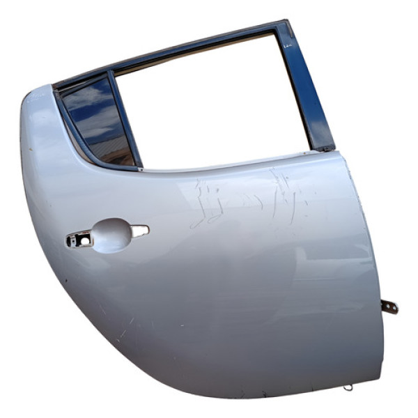 Porta Traseira Direita Mitsubishi L200 Triton 2000 A 2016 Traseira Direita Prata