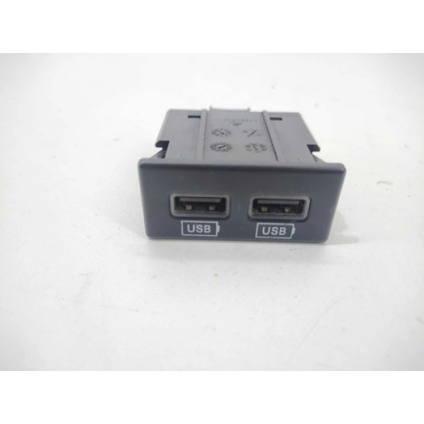 Entrada Usb Cherokee 3.6 2014 Preto