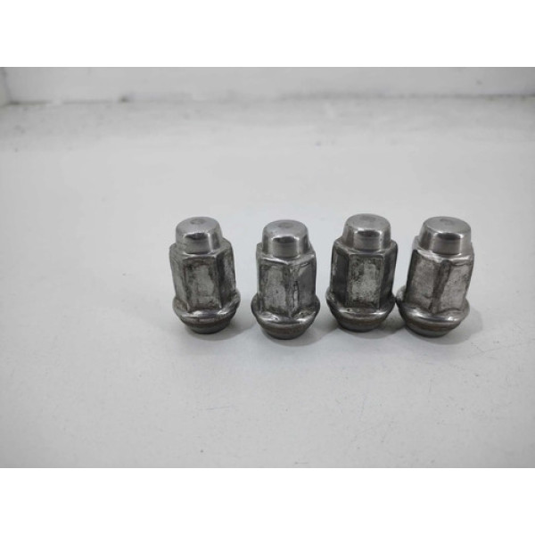 Kit Jogo 4 Parafusos Roda Hyundai Ix35 2015