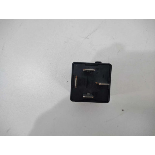 Conector Auxiliar 645 Audi A1 2010