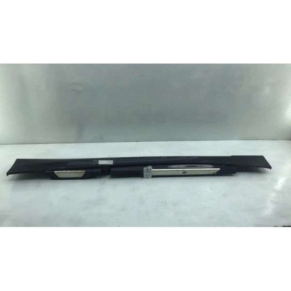 Spoiler Caixa Ar Bmw 130 2010 Dianteiro Esquerdo 