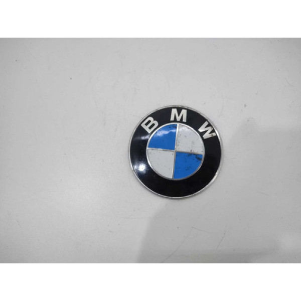 Emblema Logo Bmw 320i 2015 Tampa Traseira Preto