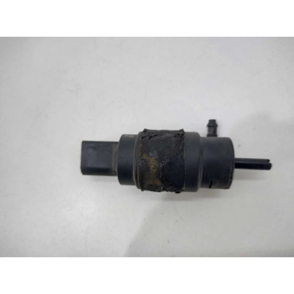 Bomba Motor Esguicho Audi A4 2011