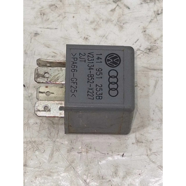 Conector Auxiliar Bomba Combustivel Audi A4 2004