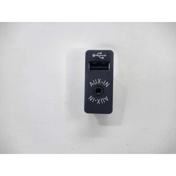 Entrada Auxiliar Usb Bmw X1 2018 Preto