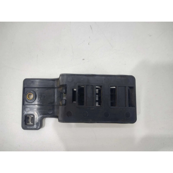 Suporte Mangueira Ar Quente Mercedes Gla200 2014