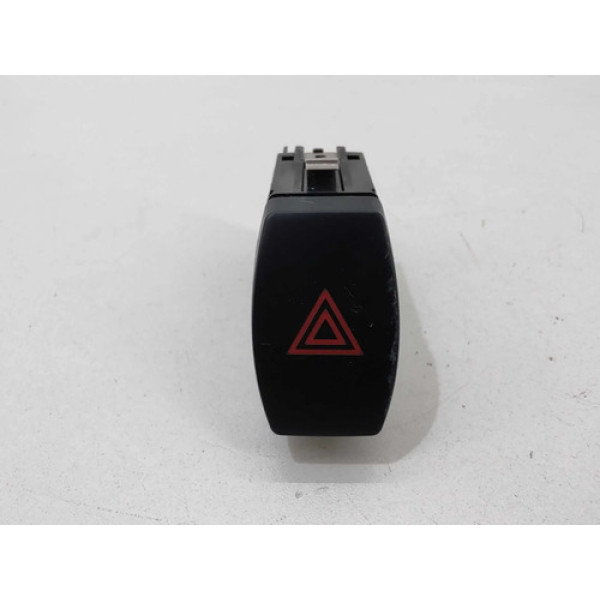Botao Pisca Alerta Bmw 320 2015 Preto