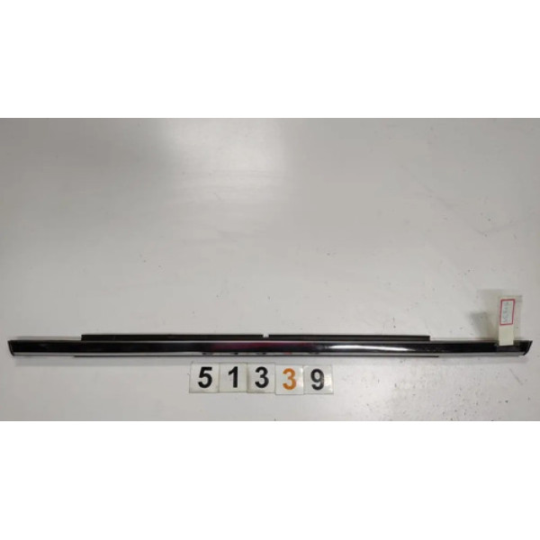 Pestena Friso Porta Traseira Dir Cherokee 2012 =51339 Pr129