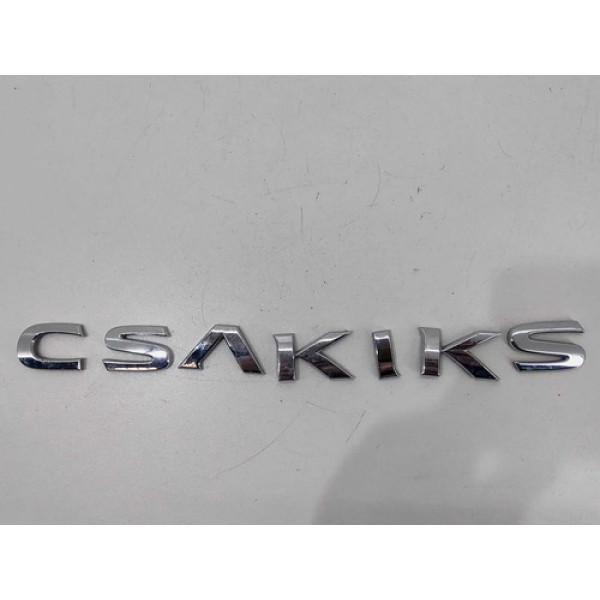 Emblema Tampa Traseira Nissan Kicks Sv 2020 Prateado