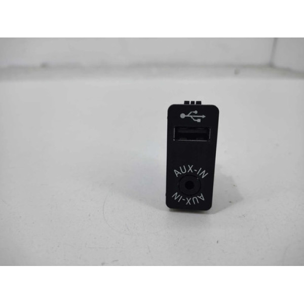 Entrada Aux Usb Bmw 320i 2014 Preto