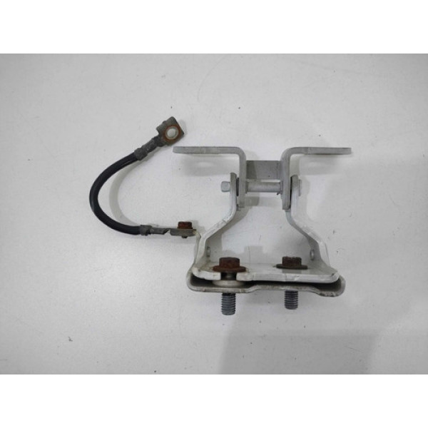 Dobradiça Tampa Porta Malas Traseira Bmw 118 120 2015 2016