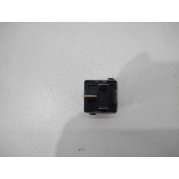 Conector Auxiliar Mercedes C180 2011 2012 2013 2014