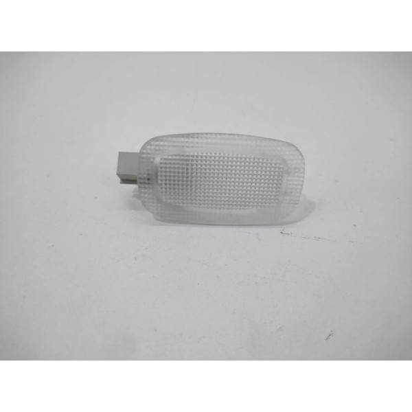 Luz Cortesia Quebra Sol Mercedes Cla200 2016