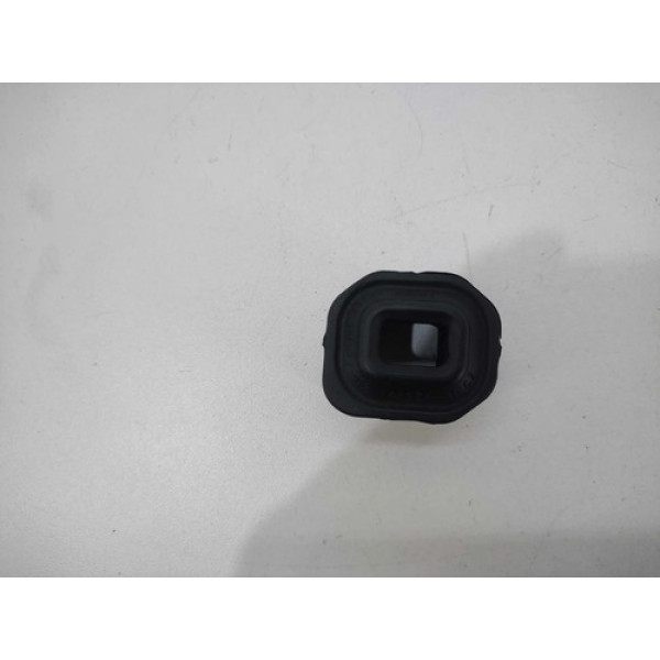 Bucha Suporte Superior Radiador Bmw 320i 2015 2016 Preto