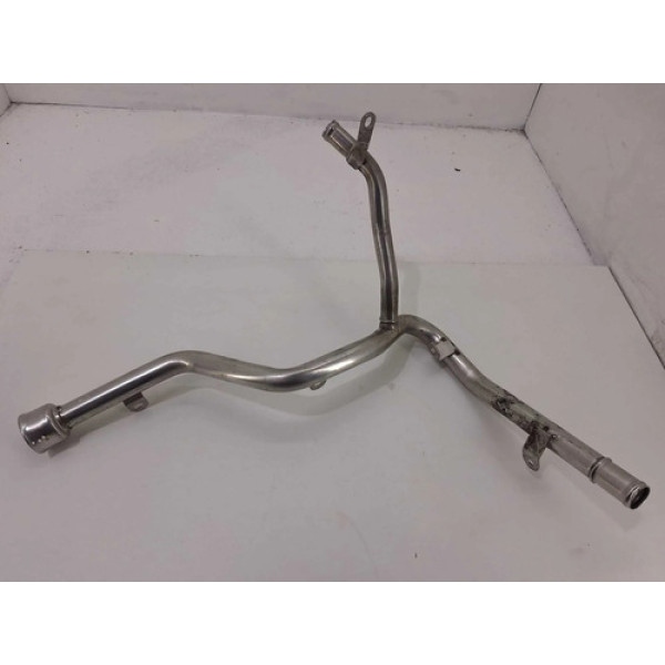 Cano Agua Motor Mercedes Gla200 2015