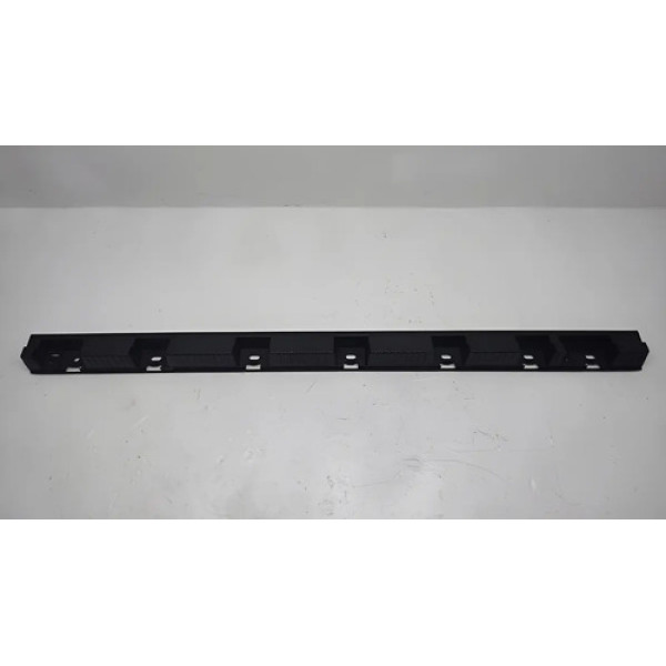 Guia Spoiler Caixa Ar Coluna T Bmw X1 2014 Esquerdo C2 Preto