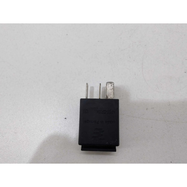 Rele Fusivel Conector Auxiliar 404 Audi A4 16 Passat 2006