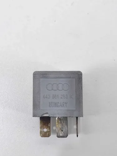 Conector Auxiliar Injeçao 214 A4 2010